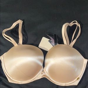 Victoria’s Secret Strapless Push up bra